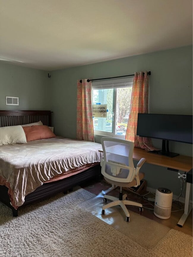 Photo - 2941 C St Unit 456