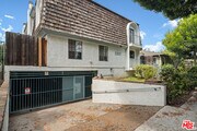 Photo - 2337 Oak St