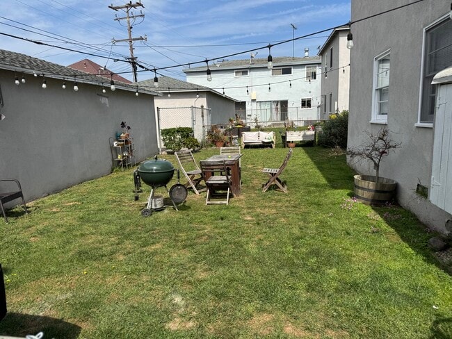 Backyard - 1037 Ocean Park Blvd Unit ALowerFront