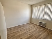 Photo - 216 Cypress Ave Unit K