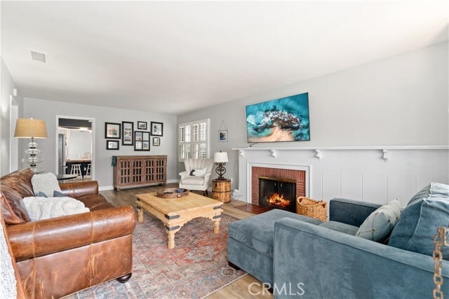 Photo - 714 Heliotrope Ave