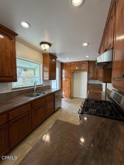 Photo - 3115 Foothill Rd