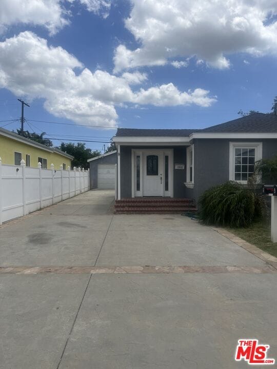 Photo - 19018 Delano St House