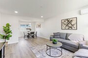Photo - 1133 Florida St Townhome