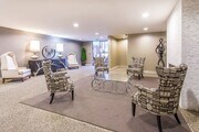 Photo - Hawthorne Regency Apartments