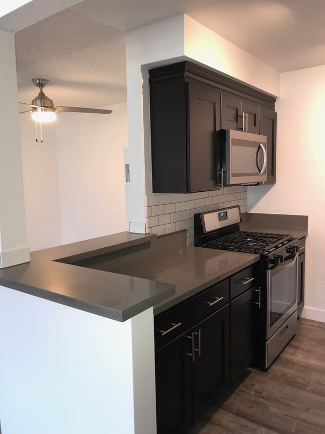 Floor Plan - 1/1 B UP