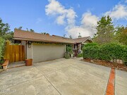Photo - 1888 El Monte Dr House