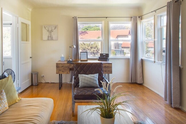 Photo - 4967 Ellenwood Dr Unit 4967