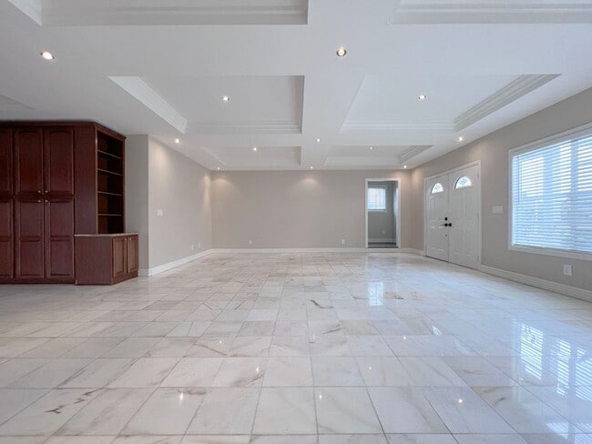 Photo - NEW AC - Bright & Spacious Single-Family Home with Pool