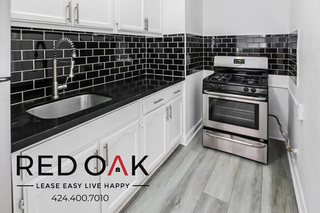 Photo - 687 Shatto Pl Unit 304