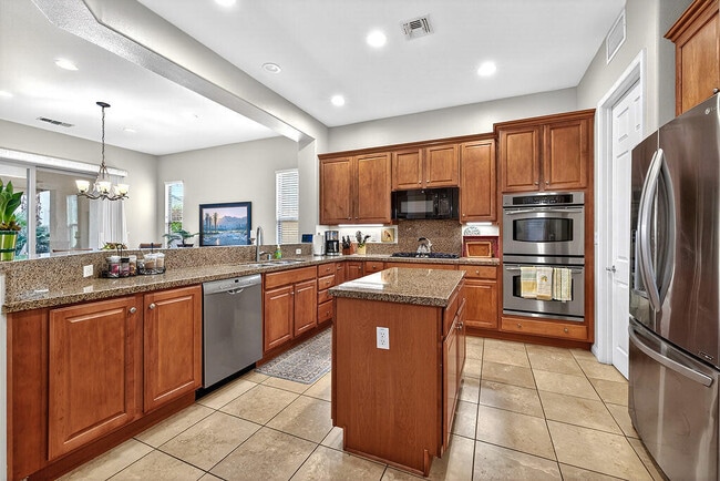 Photo - 40856 Calle Desierto