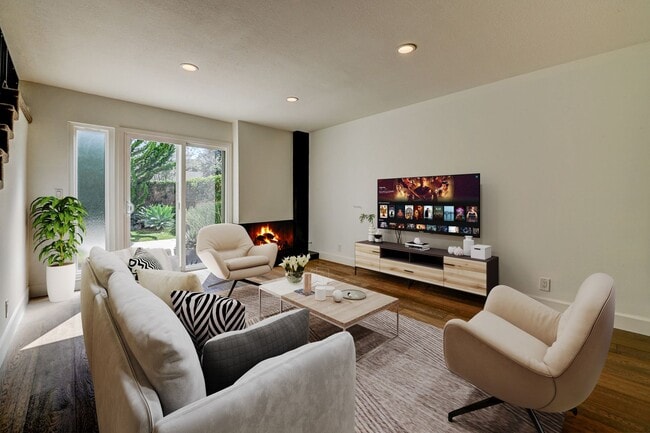 Photo - Updated, 3 bedroom 2.5 bath townhouse located in the Newport Riviera Community