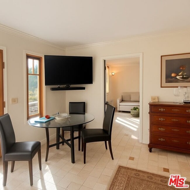 Photo - 8296 Presson Pl