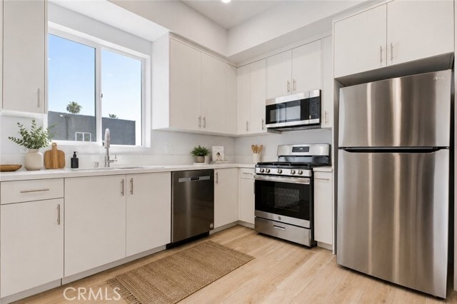 Photo - 14810 Delano St Unit 406