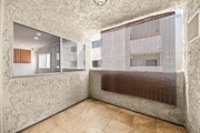Photo - 1339 N Columbus Ave