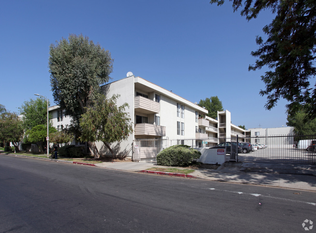 Orangebrook Manor Apartments - Orangebrook Manor Apartments