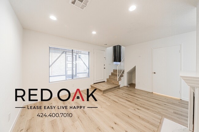 Photo - 15050 Moorpark St Unit 19