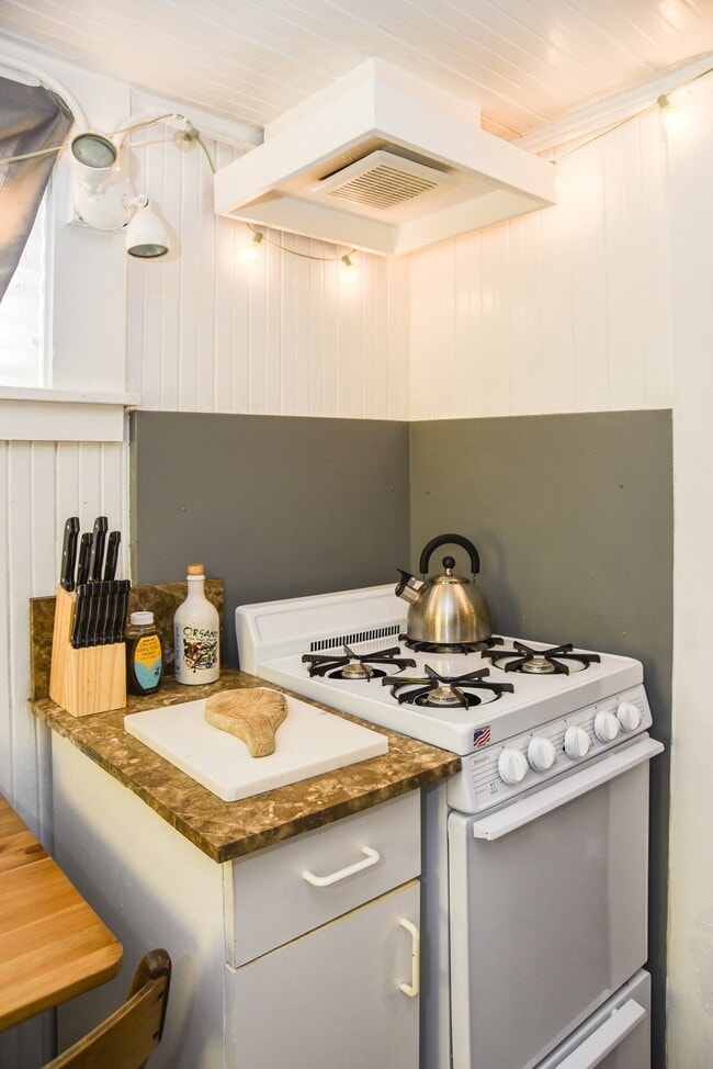 Photo - 710 Fort Stockton Dr