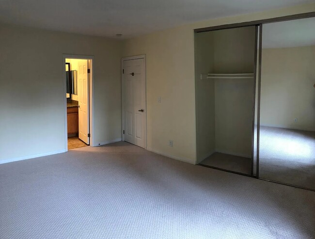 Photo - 23308 Marigold Ave Unit V-201