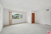 Photo - 6701 Neddy Ave