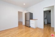 Photo - 1085 Cloverdale Ave Unit 1085
