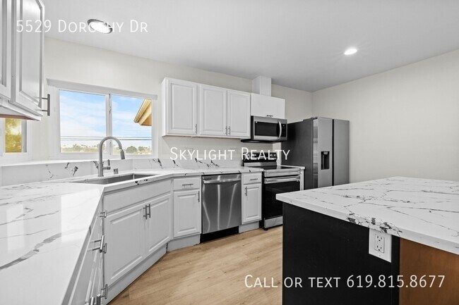 Photo - 5529 Dorothy Dr