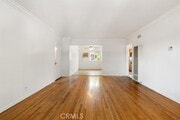 Photo - 5851 Woodman Ave