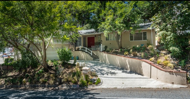 Photo - 3155 Linda Vista Rd House