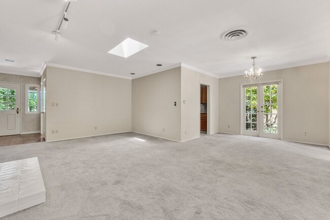 Photo - 4020 Vía Picaposte