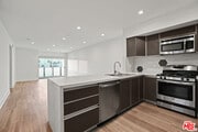 Photo - 120 S Orlando Ave Condo Unit ph3