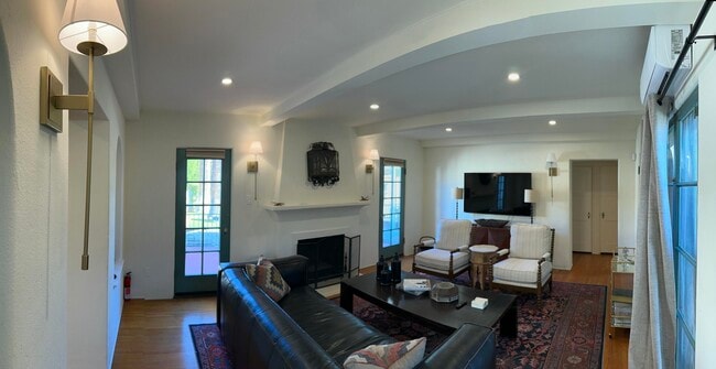 Photo - 840 Indian Canyon Dr Unit A