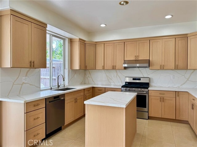 Photo - 8411 Sparton Ave