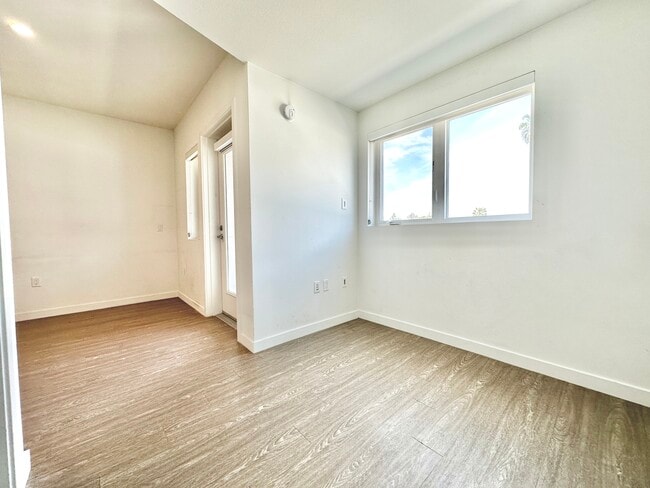 Photo - 11407 Chandler Blvd Apartment Unit 507