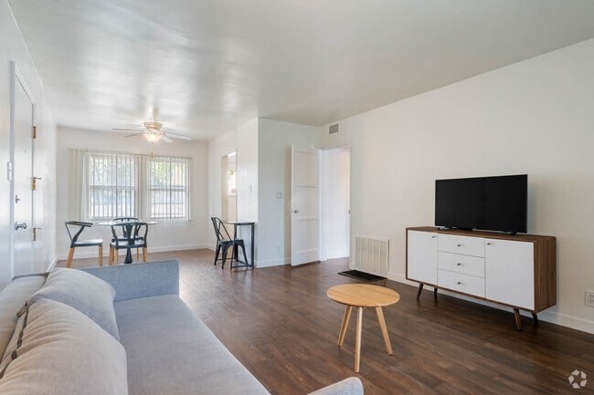 Building Photo - 5854.5 Interceptor St Unit 5854.5 Rental