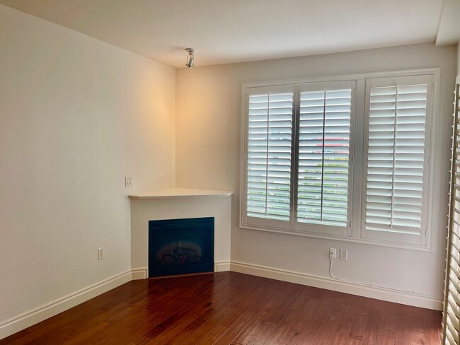Photo - Live in the Heart of Little Italy at La Vita — 1 Bed / 1 Bath Condo with Parking, Laundry & Resor... Unit 304