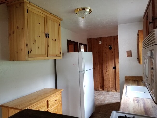 Photo - 2 bedroom with 1 bath