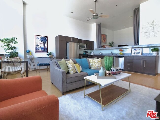 Photo - 1100 Wilshire Blvd Condo Unit 1804