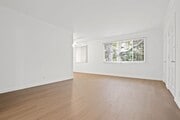 Photo - 3144-3152 S Barrington Ave Apartment Unit 3144H