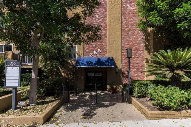 Building Photo - 355 S Madison Ave Unit 320 Rental