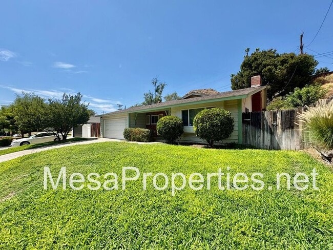 Photo - 561 Spruce St