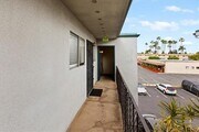Photo - 4885 Cole St