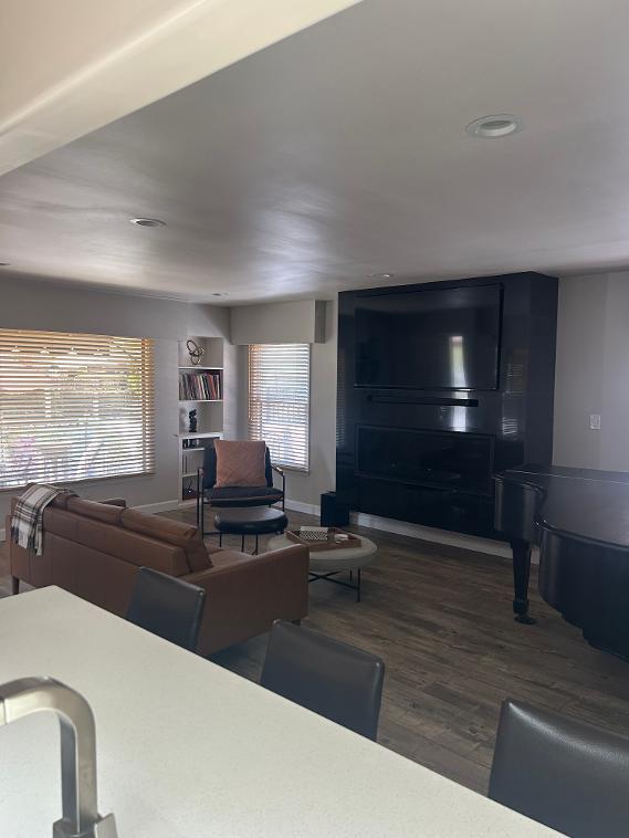 Photo - 3203 Madera Ave