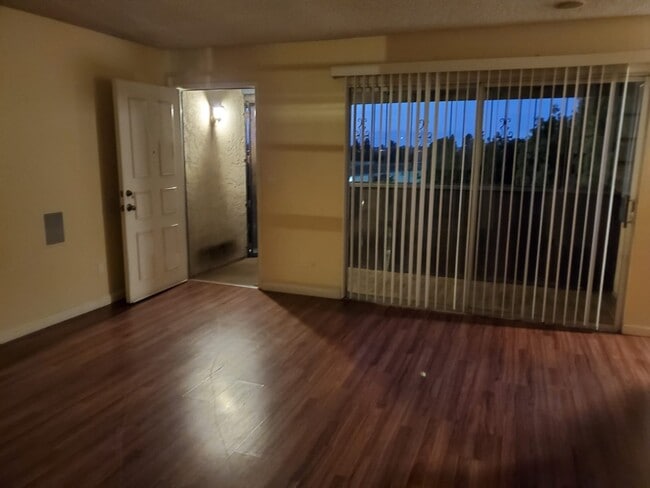 Photo - 958 Picador Blvd