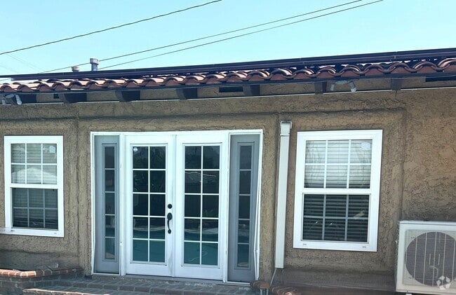 Building Photo - 12712 Downey Ave Unit 12712 Rental