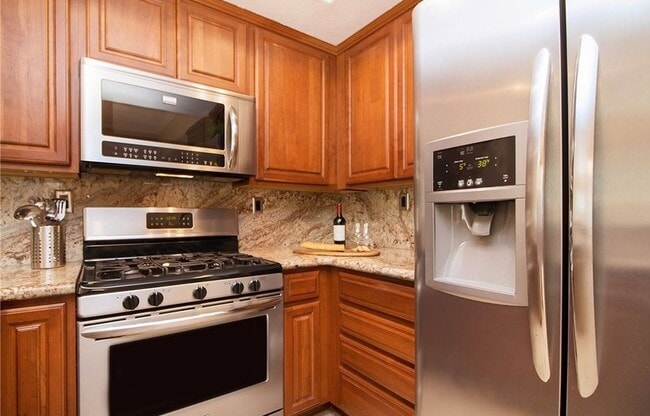 Photo - 28952 Canyon Lake Dr