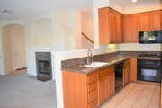 Photo - 3 Bedroom 2.5 Bath Townhome in Gated Commu...