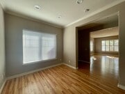 Photo - Glenwood, Riverside Gated Community