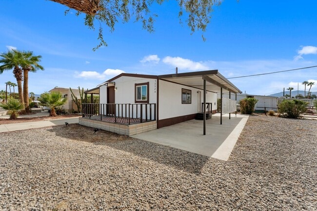 Building Photo - 32520 Westchester Dr