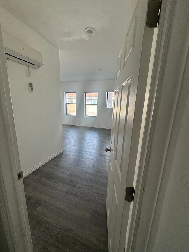 Photo - 4502 S Broadway Unit 3