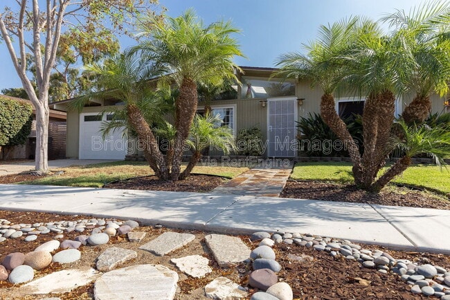 Building Photo - 132 Riviera Dr